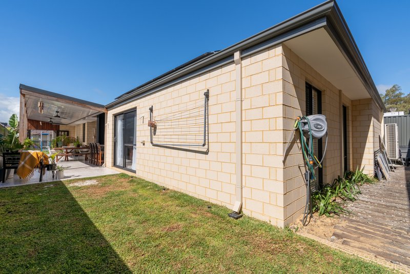 Photo - 79 Enkindle Loop, Baldivis WA 6171 - Image 23