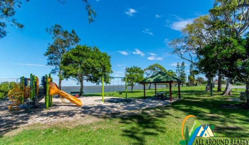 Photo - 79 Esplanade , Godwin Beach QLD 4511 - Image 10