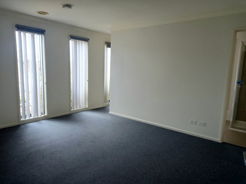 Photo - 79 Fairhaven Boulevard, Melton West VIC 3337 - Image 6