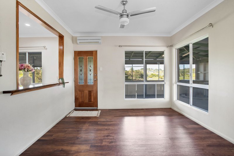 Photo - 79 Fenech Avenue, Alligator Creek QLD 4740 - Image 5