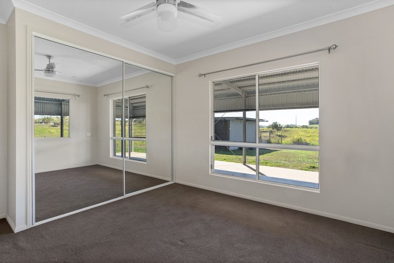 Photo - 79 Fenech Avenue, Alligator Creek QLD 4740 - Image 11