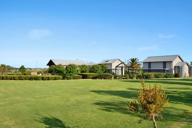 Photo - 79 Fletchers Lane, Meroo Meadow NSW 2540 - Image 10