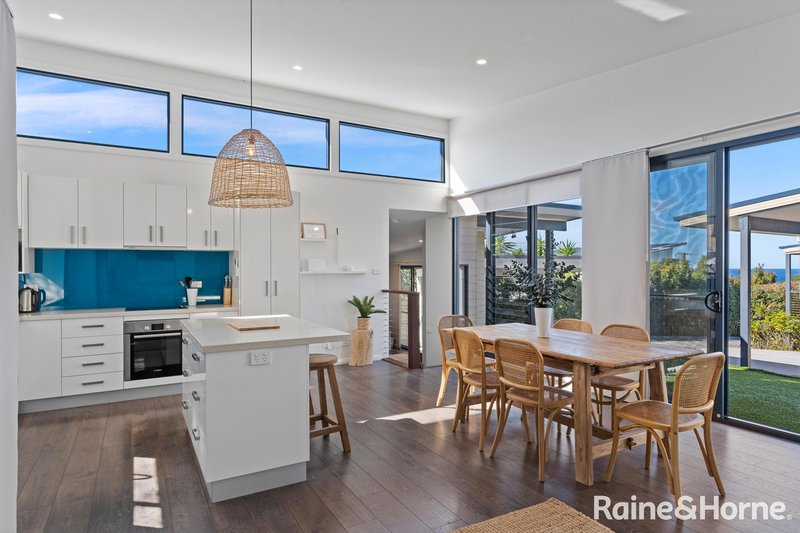 Photo - 79 Golf Avenue, Mollymook NSW 2539 - Image 19