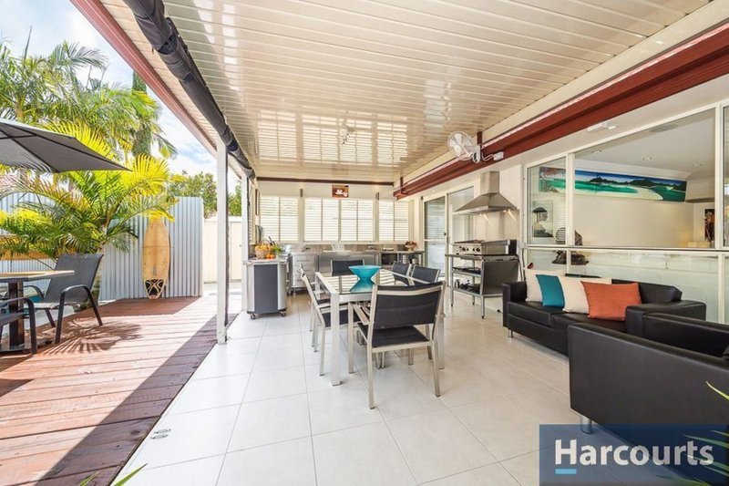 Photo - 79 Headsail Dr , Banksia Beach QLD 4507 - Image 6