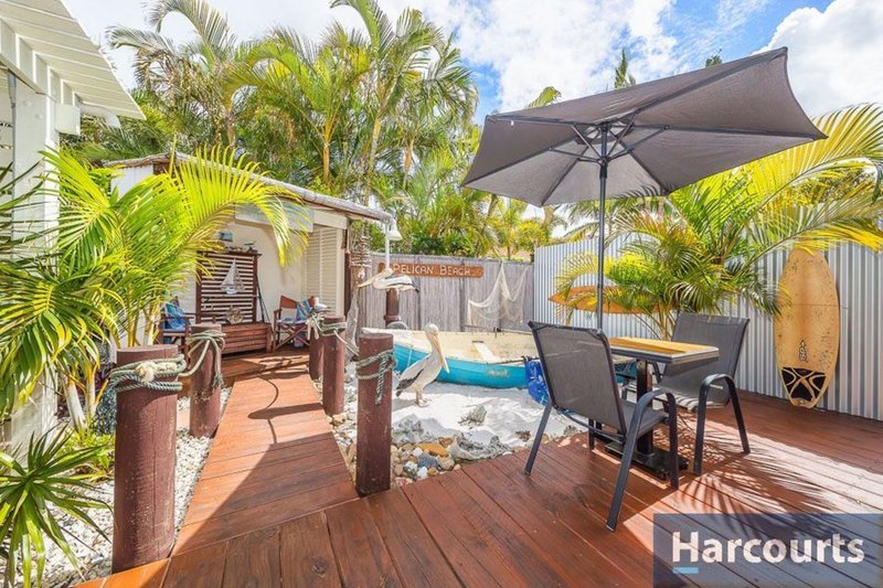 Photo - 79 Headsail Dr , Banksia Beach QLD 4507 - Image 11