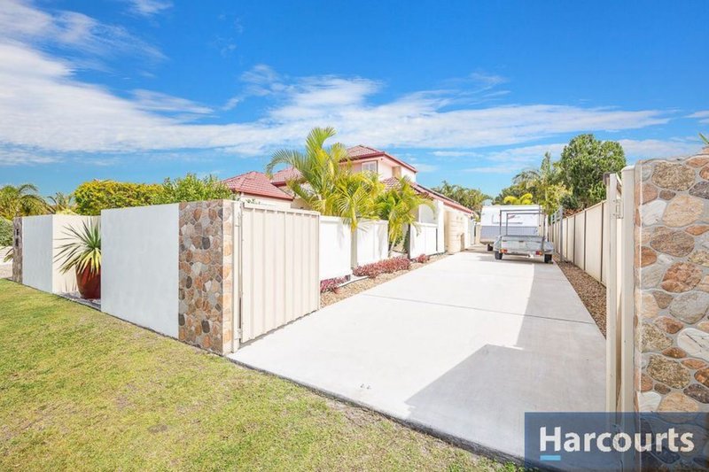 Photo - 79 Headsail Dr , Banksia Beach QLD 4507 - Image 19