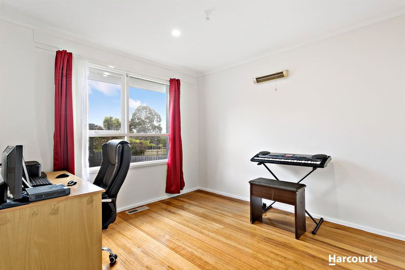 Photo - 79 Hull Road, Croydon VIC 3136 - Image 5