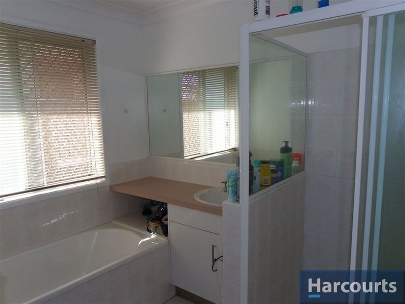 Photo - 79 Jasmin Dr , Bongaree QLD 4507 - Image 13