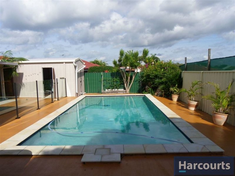 Photo - 79 Jasmin Dr , Bongaree QLD 4507 - Image 14