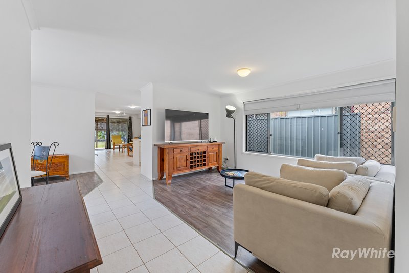 Photo - 79 Lakeside Crescent, Forest Lake QLD 4078 - Image 7