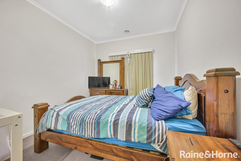 Photo - 79 Lakewood Boulevard, Melton VIC 3337 - Image 12