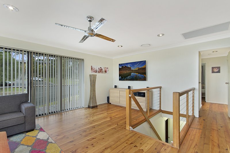 Photo - 79 Lawson Road, Macquarie Hills NSW 2285 - Image 4