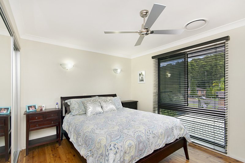 Photo - 79 Lawson Road, Macquarie Hills NSW 2285 - Image 7