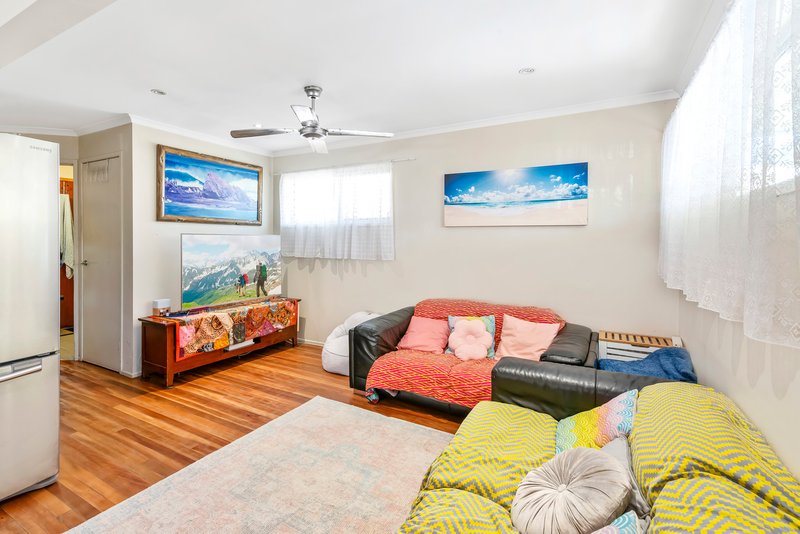 Photo - 79 Leyte Avenue, Palm Beach QLD 4221 - Image 3