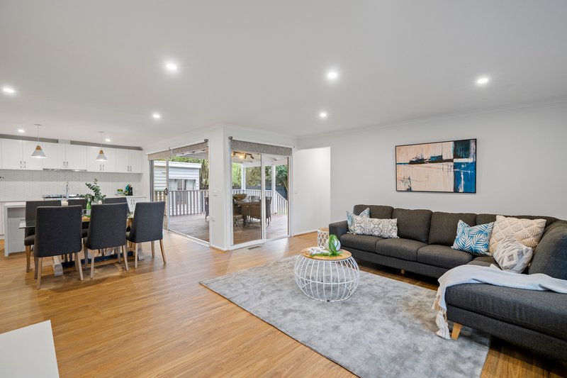 Photo - 79 Lincoln Road, Croydon VIC 3136 - Image 4