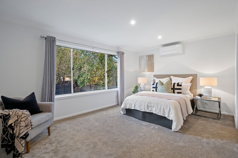 Photo - 79 Lincoln Road, Croydon VIC 3136 - Image 9