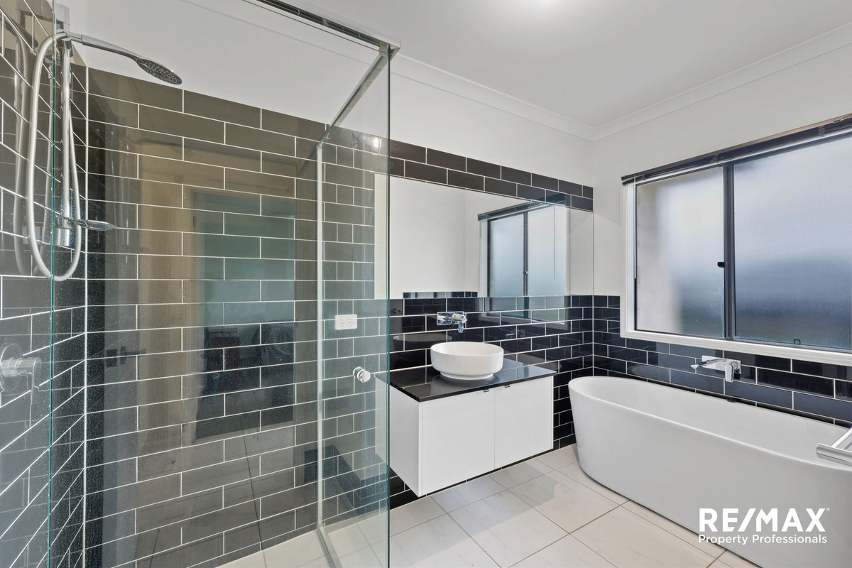 4-bedroom house at 79-81 Loch Ness Circuit, New Beith, QLD 4124, , Queensland