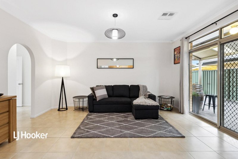 Photo - 79 Lord Howe Crescent, Mawson Lakes SA 5095 - Image 6