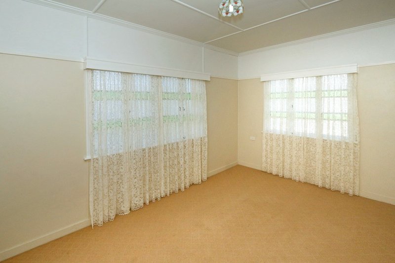 Photo - 79 Marie Street, Berserker QLD 4701 - Image 6