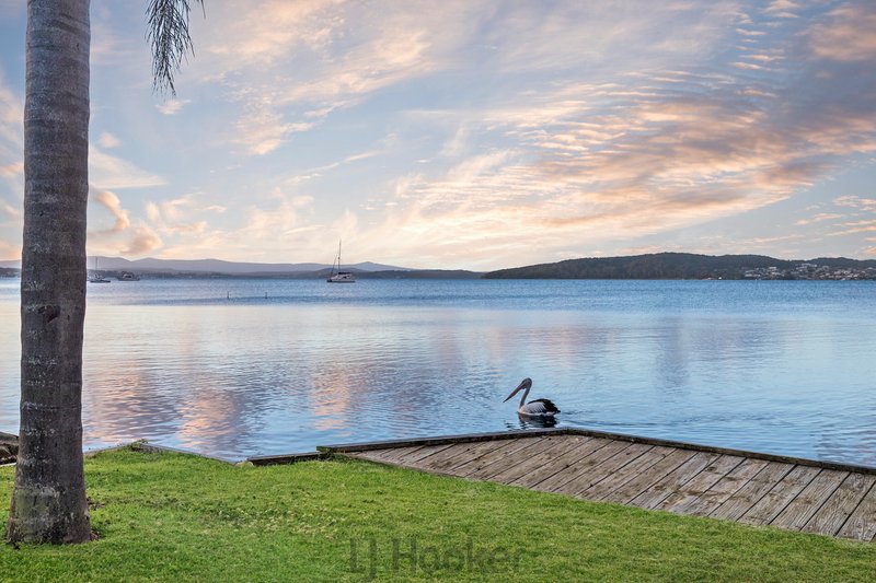 Photo - 79 Marks Point Road, Marks Point NSW 2280 - Image 12