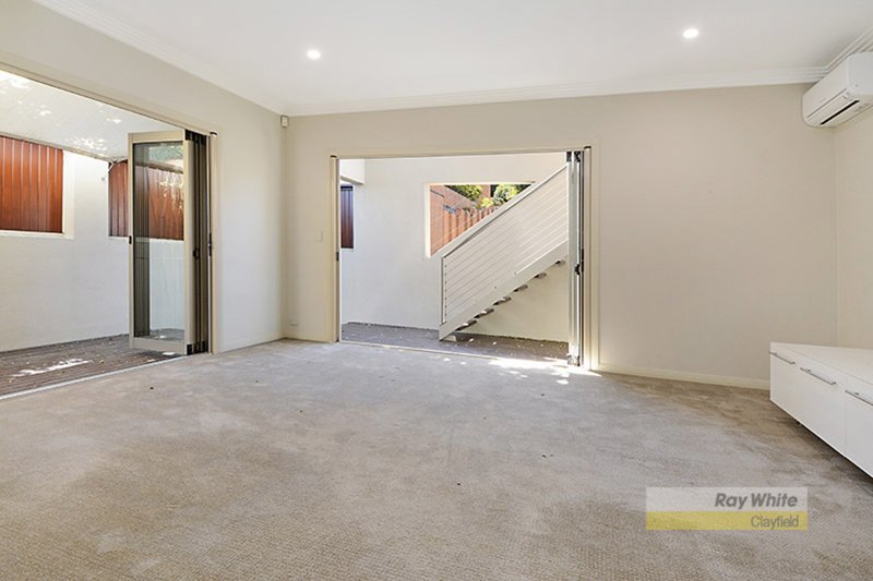 Photo - 79 Markwell Street, Hamilton QLD 4007 - Image 11