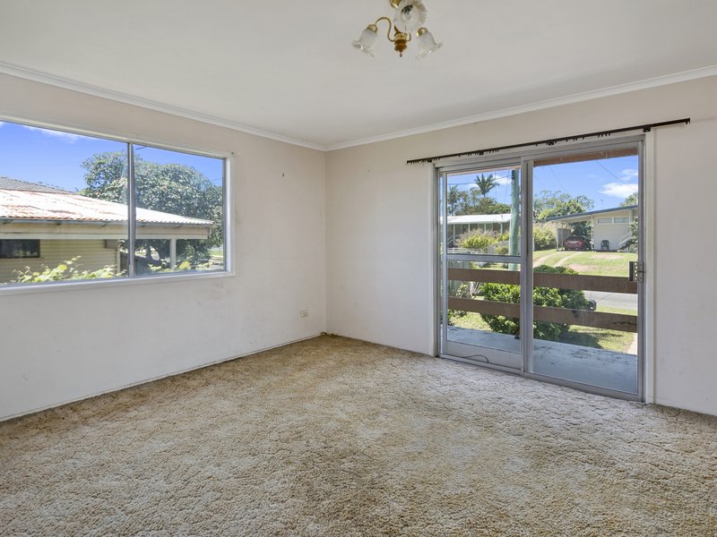 Photo - 79 Milfoil Street, Manly West QLD 4179 - Image 6