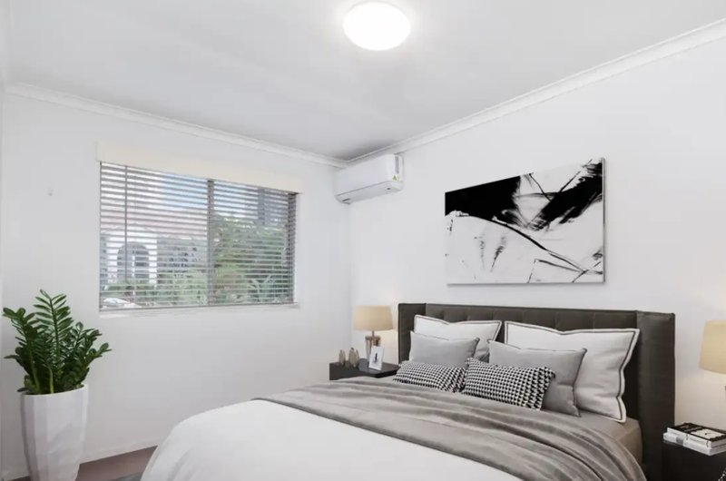Photo - 7/9 Monaco Street, Surfers Paradise QLD 4217 - Image 3
