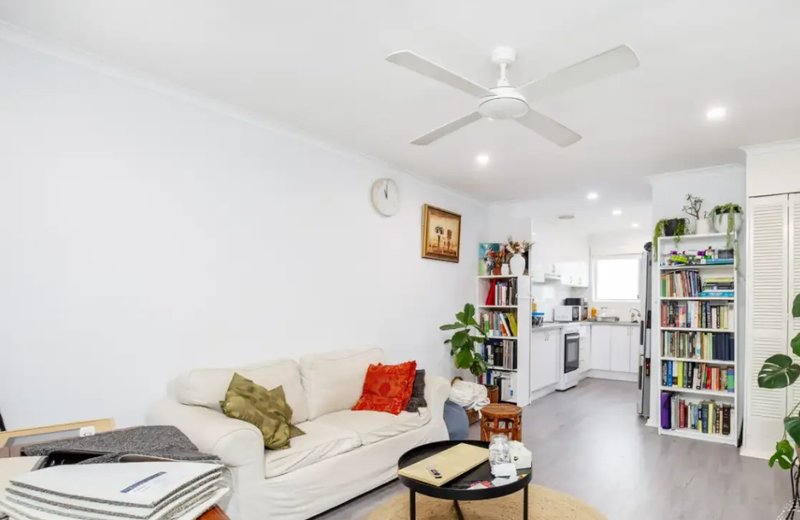 Photo - 7/9 Monaco Street, Surfers Paradise QLD 4217 - Image 6