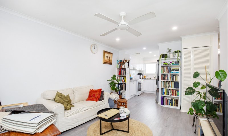 Photo - 7/9 Monaco Street, Surfers Paradise QLD 4217 - Image 1
