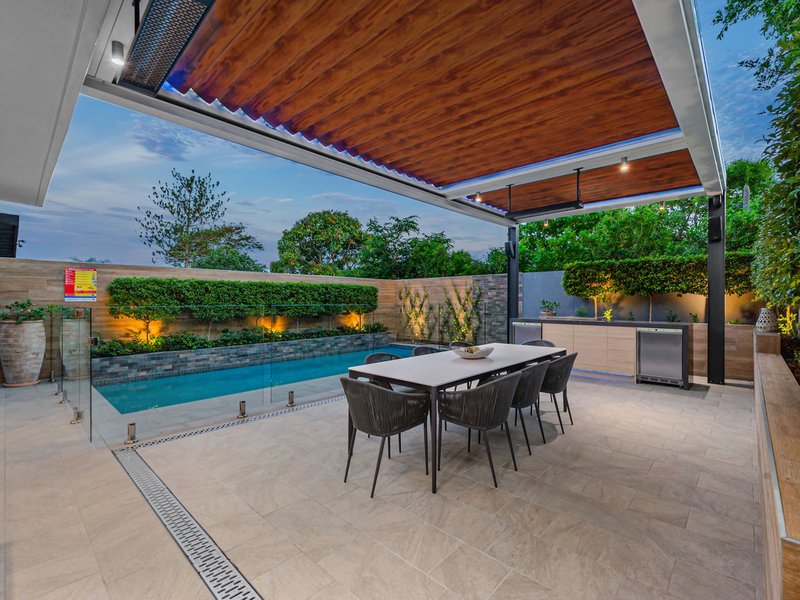 Photo - 79 Morehead Avenue, Norman Park QLD 4170 - Image 10