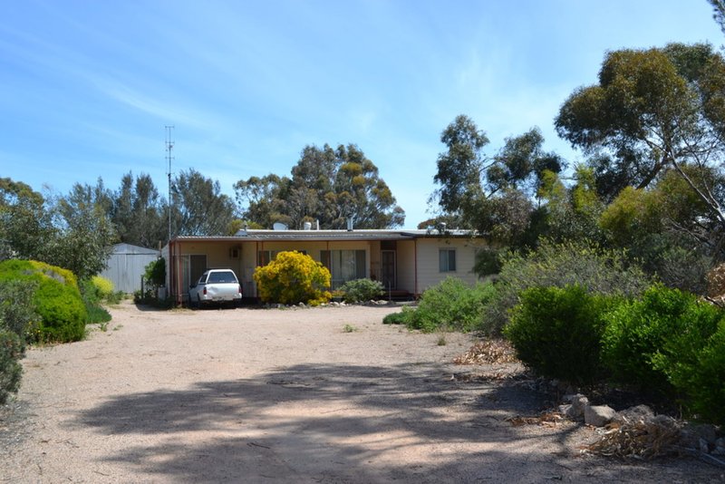 Photo - 79 Muddy Lane, Moonta SA 5558 - Image 2