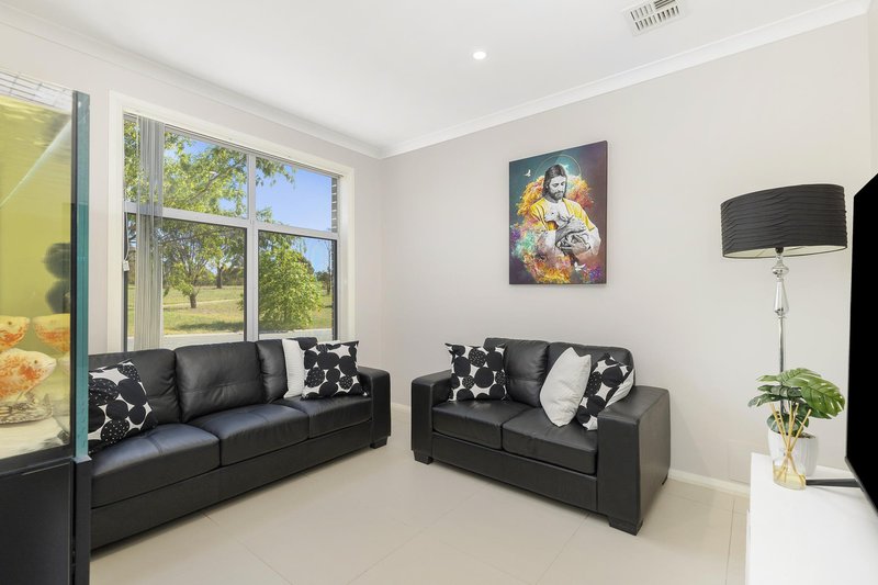 Photo - 79 Narden Street, Crace ACT 2911 - Image 3