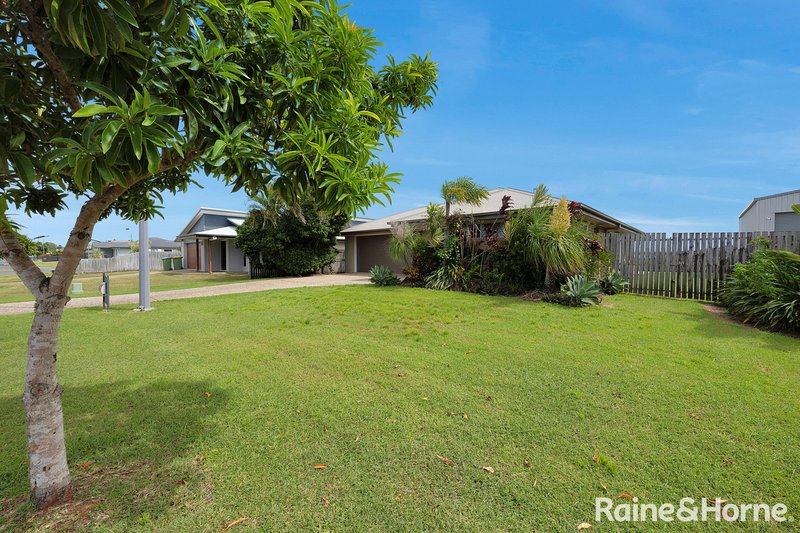 Photo - 79 Oldmill Drive, Beaconsfield QLD 4740 - Image 1