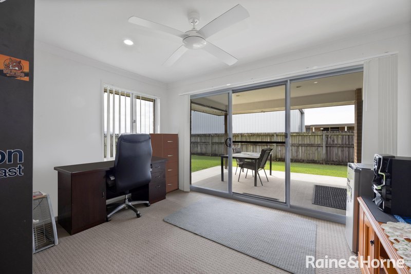 Photo - 79 Oldmill Drive, Beaconsfield QLD 4740 - Image 8