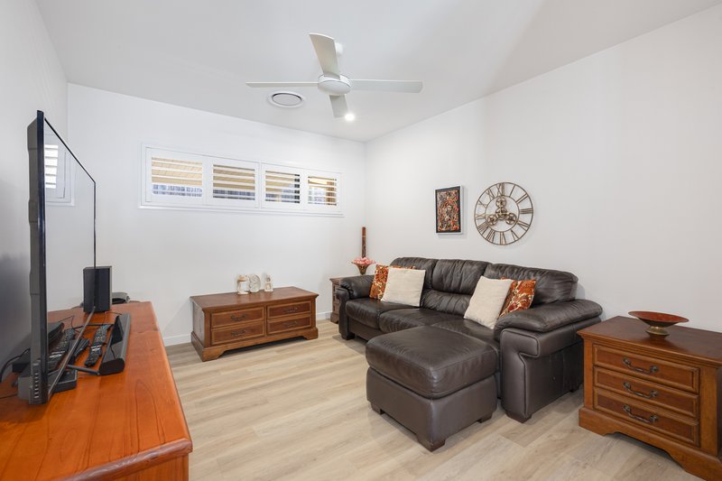 Photo - 79 Parklakes Drive, Bli Bli QLD 4560 - Image 9