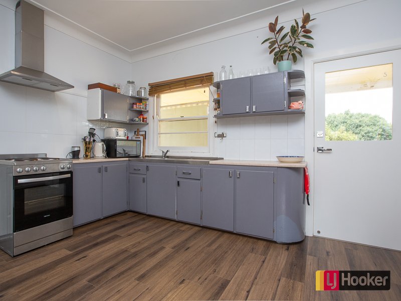 Photo - 79 Peel Street, North Tamworth NSW 2340 - Image 11