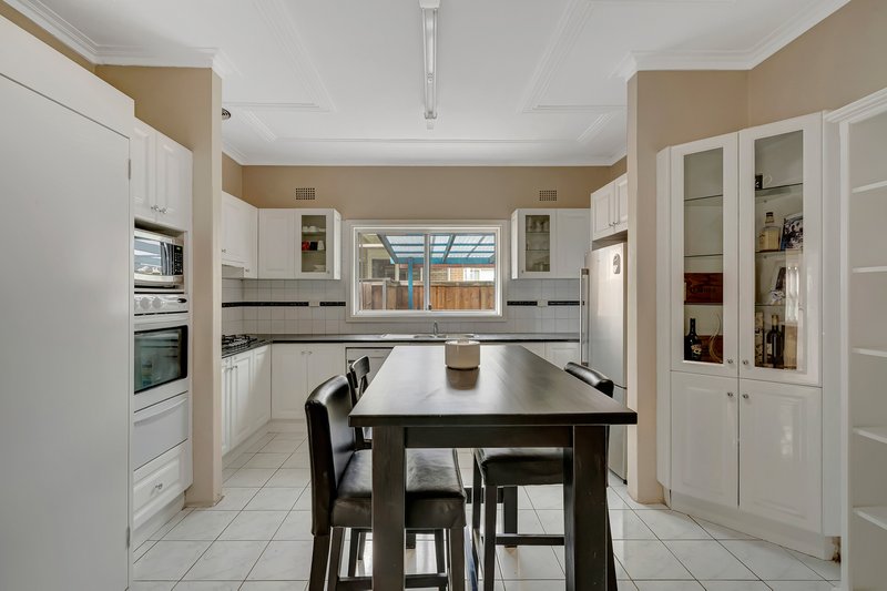 Photo - 79 Ray Road, , Epping NSW 2121 - Image 3