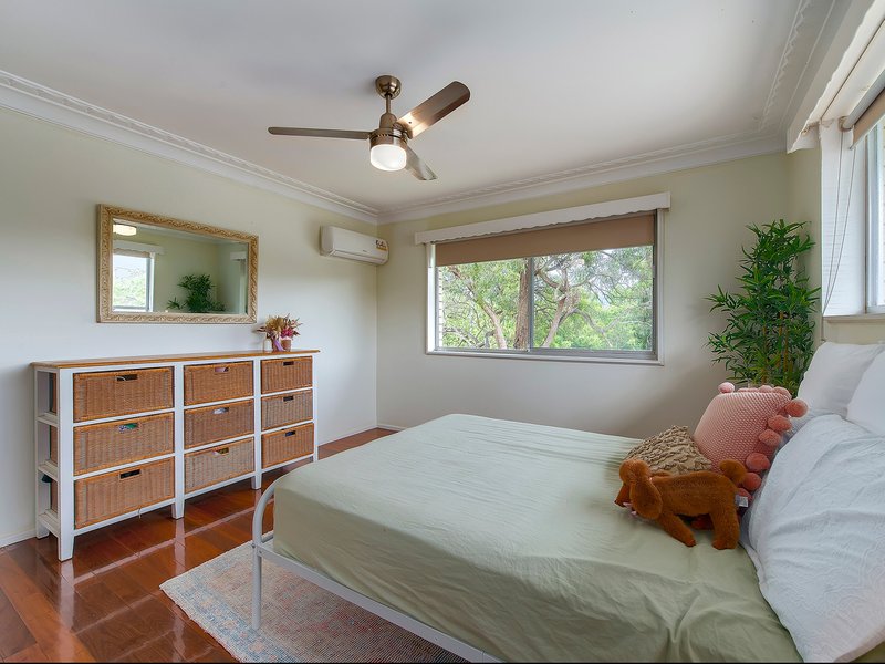 Photo - 79 Riaweena Street, The Gap QLD 4061 - Image 7