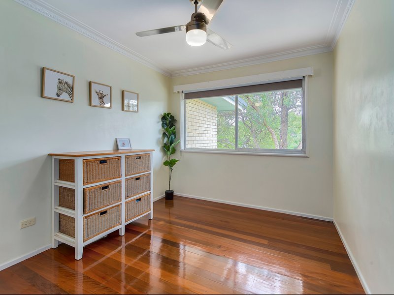 Photo - 79 Riaweena Street, The Gap QLD 4061 - Image 10