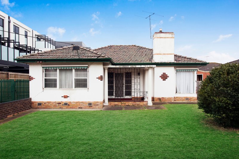 Photo - 79 Robert Street, Bentleigh VIC 3204 - Image 3