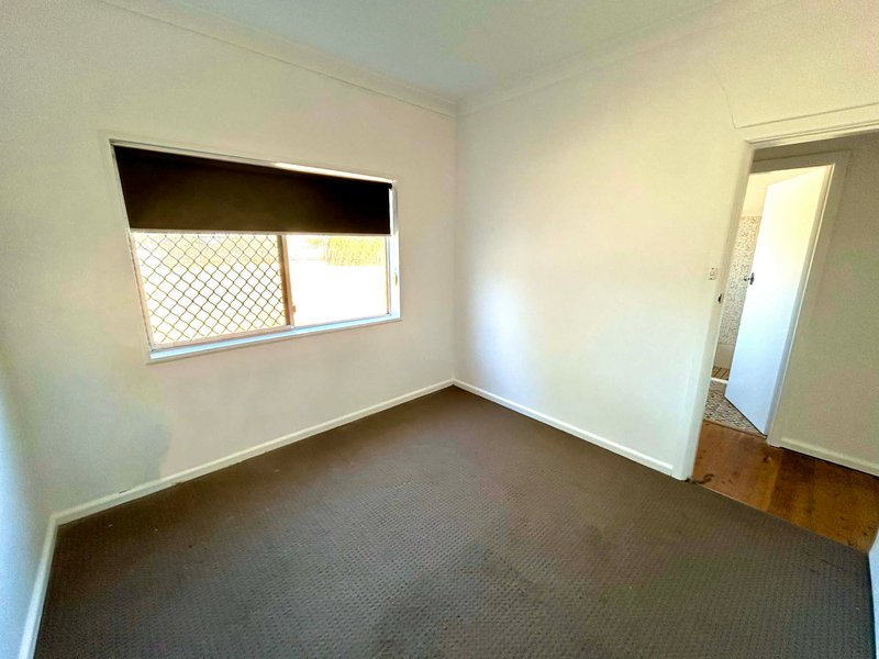 Photo - 79 Robert Street, Tamworth NSW 2340 - Image 7
