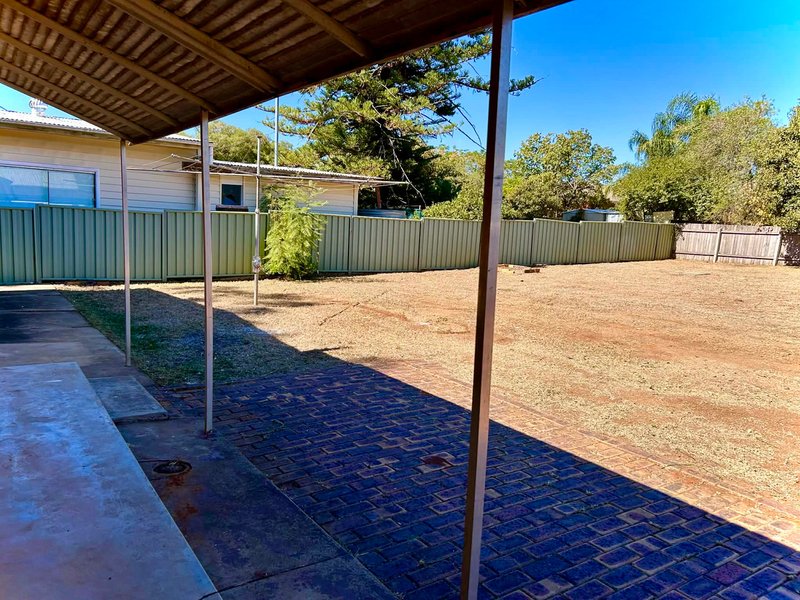 Photo - 79 Robert Street, Tamworth NSW 2340 - Image 9
