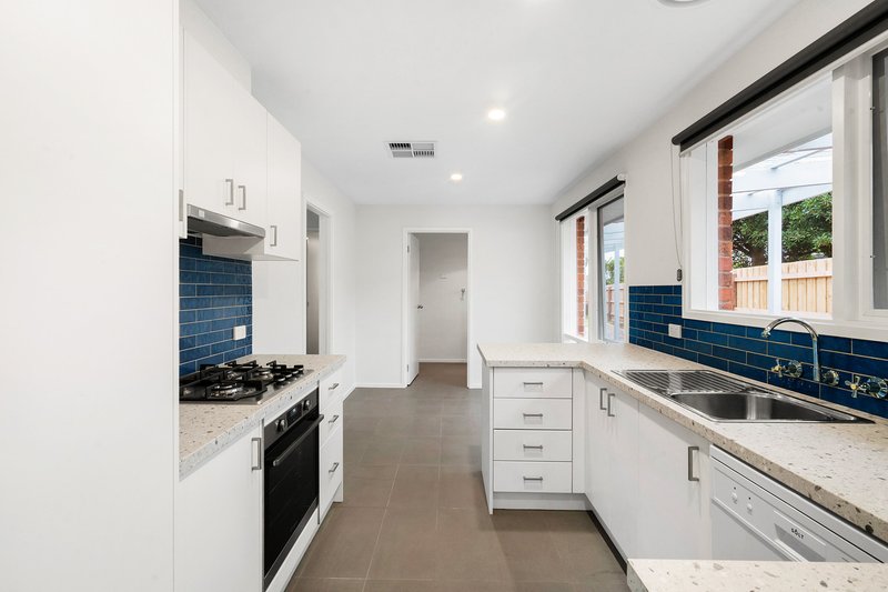 Photo - 79 Robinsons Road, Frankston VIC 3199 - Image 3