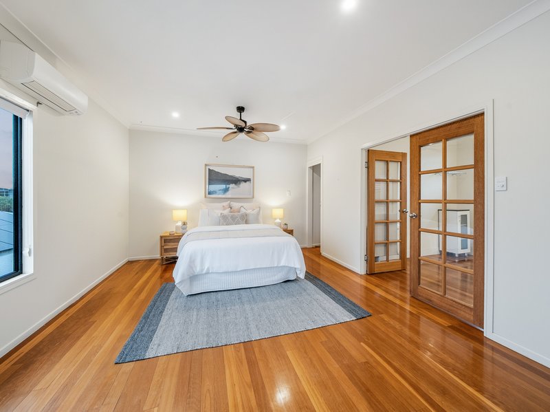 Photo - 79 Seaville Avenue, Scarborough QLD 4020 - Image 15