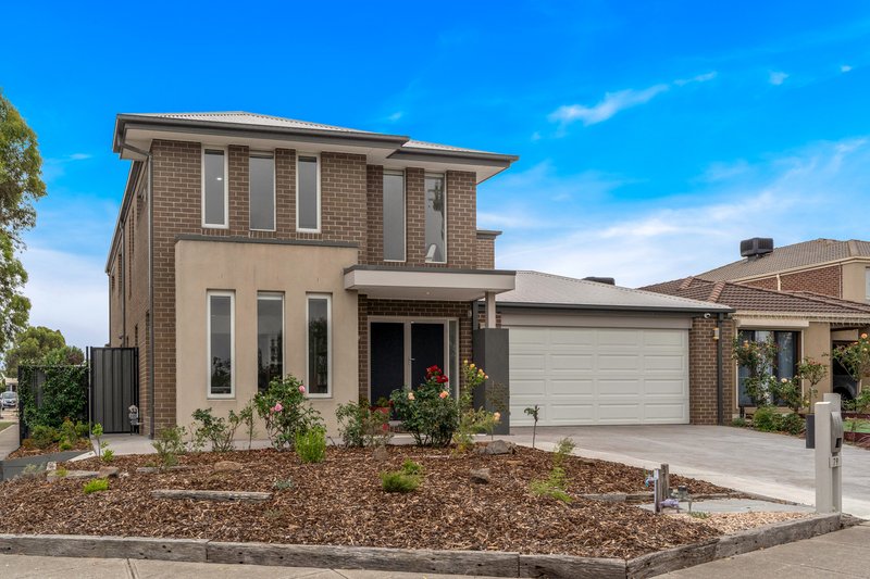 Photo - 79 Serenity Way, Craigieburn VIC 3064 - Image 2