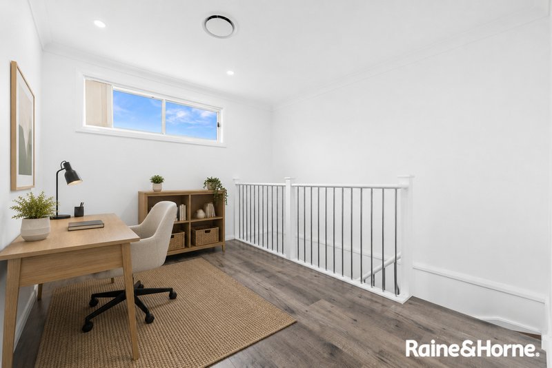 Photo - 79 Seventh Avenue, Austral NSW 2179 - Image 6