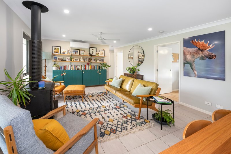 Photo - 79 Shelford Drive, Delaneys Creek QLD 4514 - Image 6