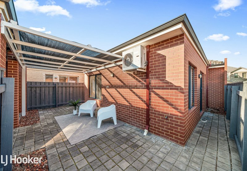 Photo - 79 Sunbury Road, Victoria Park WA 6100 - Image 16