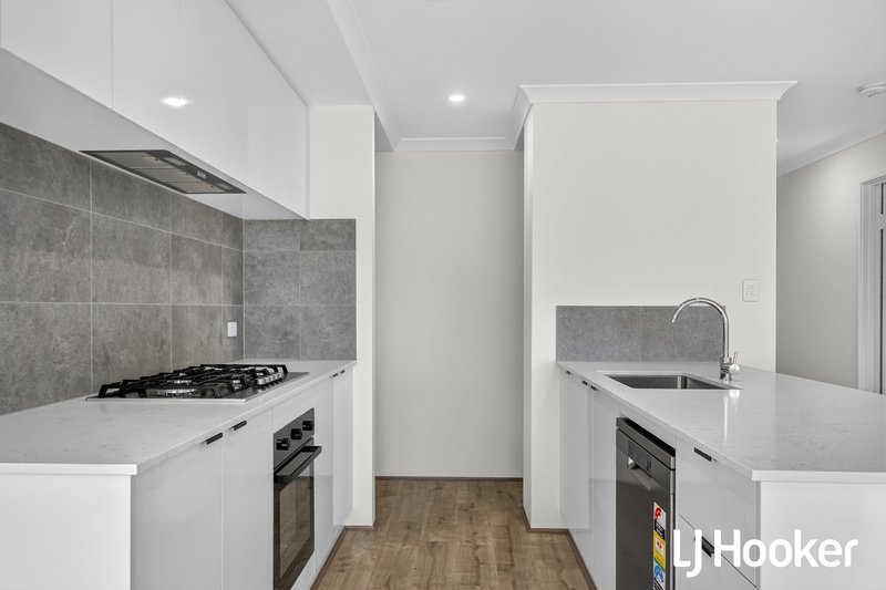 Photo - 79 Templetonia Boulevard, Yanchep WA 6035 - Image 8