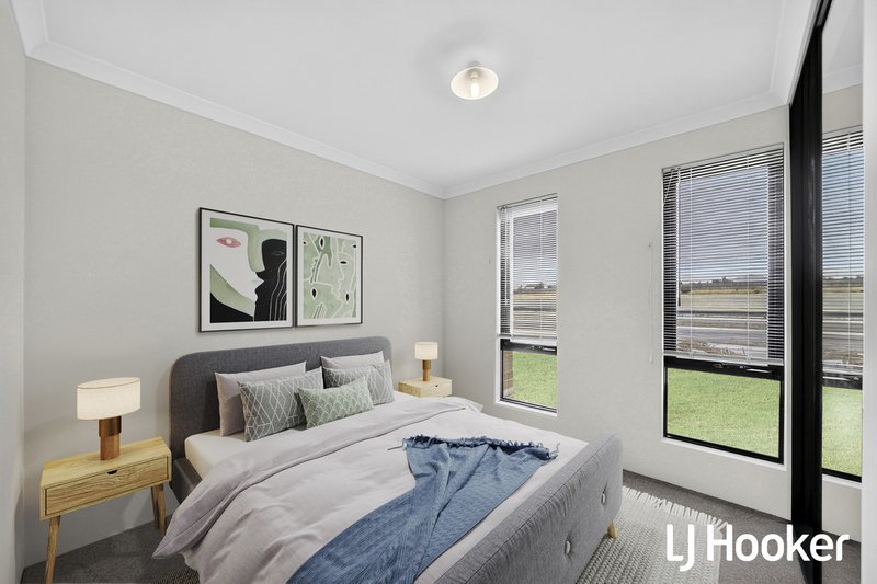 Photo - 79 Templetonia Boulevard, Yanchep WA 6035 - Image 9